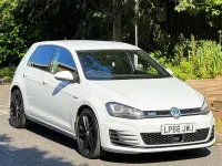 Used VW Golf VII GTD 184 HP (135 kW) 2017 White Hatchback