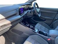 Begagnad VW Golf VIII 245 HK (180 kW) 2022
