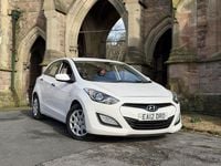 Used Hyundai i30 Classic 2012 White Hatchback