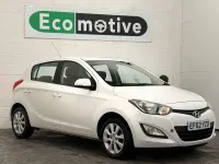 Used Hyundai i20 Active 85 HP (62 kW) 2012 White Hatchback