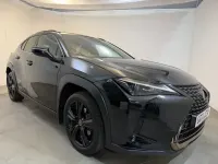 Begagnad Lexus UX 184 HK (135 kW) 2021 Svart SUV
