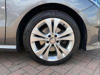 Used Mercedes B200 Executive 156 HP (114 kW) 2016 Grey MPV