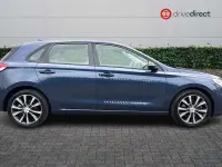 Used Hyundai i30 SE 140 HP (102 kW) 2017 Blue Hatchback