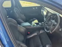 Used Volvo XC60 R-Design Pro 250 HP (183 kW) 2019 Blue SUV