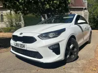 Used Kia Ceed First Edition 140 HP (102 kW) 2018 White Hatchback