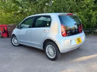 Używany VW up! 2015 Srebrny Hatchback