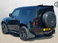 Usado Land Rover Defender HSE 249 HP (183 kW) 2022 Preto SUV