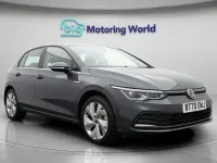 Begagnad VW Golf VIII Style 148 HK (108 kW) 2020 Grå Halvkombi