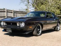 Begagnad Ford Mustang 2023 Brun Sportkupé