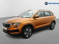 Usado Skoda Karoq SE Drive 110 CV (80 kW) 2024 Naranja SUV