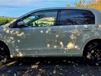 Used VW up! 65 HP (47 kW) 2024 White Hatchback