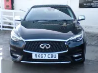 Used Infiniti Q30 Premium 170 HP (125 kW) 2017 Black Hatchback