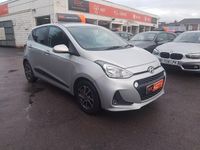 Used Hyundai i10 Premium 66 HP (48 kW) 2018 Silver Hatchback