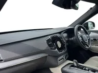 Used Volvo XC90 R-Design 235 HP (172 kW) 2022 Onyx black SUV