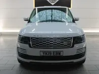 Gebraucht Land Rover Range Rover Vogue SE 404 PS (297 kW) 2019 Weiß SUV