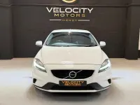 Used Volvo V40 R-Design 2017 White Hatchback