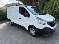 Used Renault Trafic Business 2014 White MPV