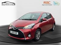 Used Toyota Yaris 99 HP (72 kW) 2015 Red Hatchback