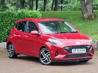 Used Hyundai i10 Premium 84 HP (61 kW) 2025 Red Hatchback
