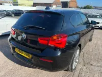 Używany BMW 118 Sport Line 2018 Czarny Hatchback