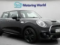 Used Mini Cooper S Hatch 192 HP (141 kW) 2020 Black Hatchback
