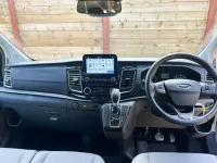 Usado Ford Tourneo Titanium 130 HP (95 kW) 2019 Prateado Monovolume