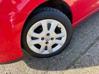 Used Vauxhall Viva 75 HP (55 kW) 2016 Red Hatchback