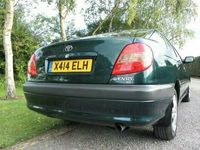 Used Toyota Avensis 147 HP (108 kW) 2001 Hatchback