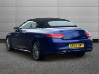 Usado Mercedes C220 AMG line 170 HP (125 kW) 2017 Azul Cabrios