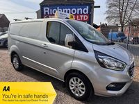 Begagnad Ford Transit Custom Limited 2022 Silver Van