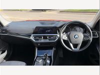 Used BMW 320 Sport Line 184 HP (135 kW) 2020 Red Estate