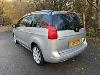 Used Peugeot 5008 Allure 112 HP (82 kW) 2012 Silver MPV