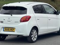 Used Mitsubishi Mirage 79 HP (58 kW) 2016 White Hatchback