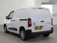 Used Toyota Proace 120 HP (88 kW) 2023 White MPV