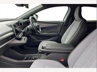 Used Renault Megane E-Tech Techno 159 kW (217 HP) 2023 Glacier white Hatchback