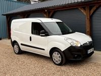Used Vauxhall Combo 2016 White MPV