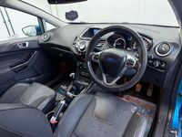 Used Ford Fiesta Titanium X 125 HP (91 kW) 2013 Blue Hatchback
