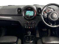 Used Mini Cooper Countryman Classic 134 HP (98 kW) 2019 Red SUV