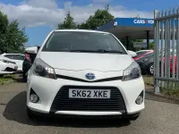 Used Toyota Yaris T4 75 HP (55 kW) 2012 White Hatchback