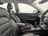 Used MG HS Excite 162 HP (119 kW) 2022 White SUV