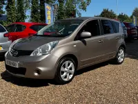 Używany Nissan Note N-TEC 88 KM (64 kW) 2010 Beżowy Hatchback