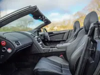 Begagnad Aston Martin DB9 470 HK (345 kW) 2011 Svart Cab