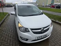 Used Vauxhall Viva 75 HP (55 kW) 2015 White Hatchback