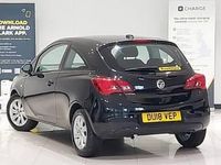 Used Vauxhall Corsa Design Edition 75 HP (55 kW) 2018 Black Hatchback