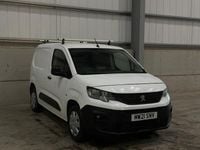 Used Peugeot Partner 100 HP (73 kW) 2021 White MPV