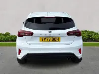 Used Ford Focus ST-Line 125 HP (91 kW) 2024 White Hatchback