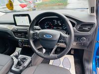 Used Ford Focus Titanium 125 HP (91 kW) 2018 Blue Hatchback