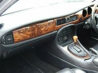 Used Jaguar XJ 290 HP (213 kW) 2001 Sedan