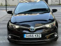 Used Toyota Auris Hybrid 2016 Black Hatchback