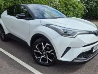 Used Toyota C-HR 116 HP (85 kW) 2017 White SUV